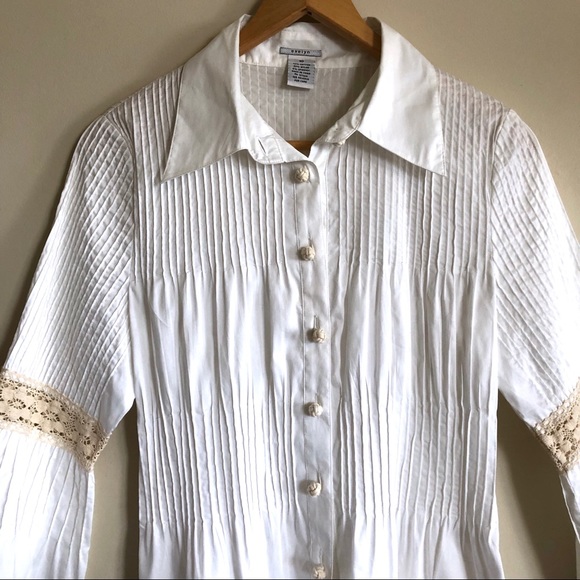 Evelyn White Pleated Bell Sleeve Button Down Shirt - Picture 2 of 8